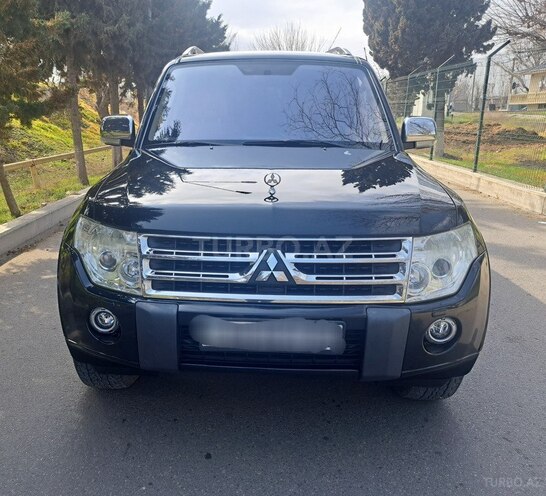 Mitsubishi Pajero 2009, 300,000 km - 3.5 l - Bakı