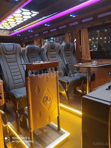 Mercedes Sprinter 515-8