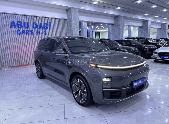 Li Auto L9-3