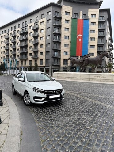 LADA (VAZ) Vesta-1