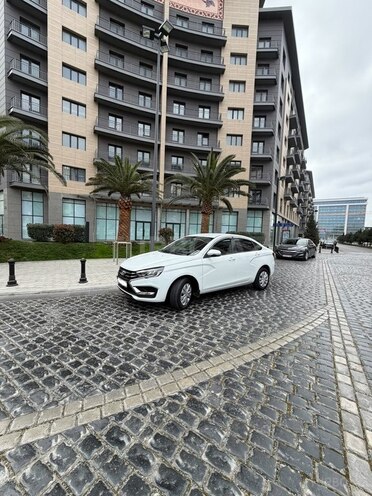 LADA (VAZ) Vesta-4