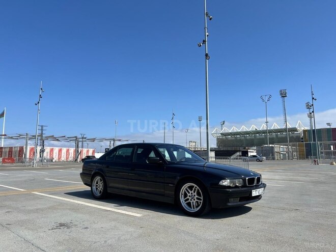 BMW 728-4