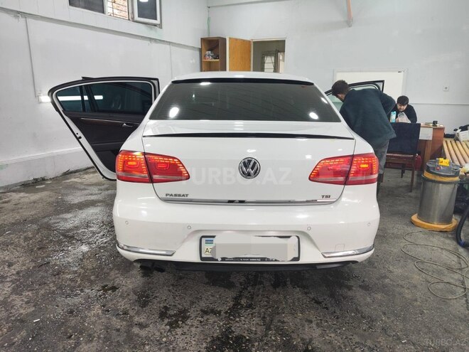 Volkswagen Passat 2014, 258,000 km - 1.8 l - Bakı