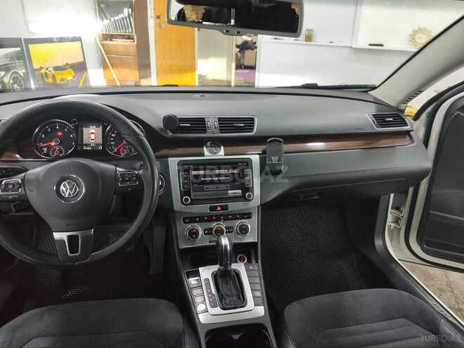 Volkswagen Passat 2014, 258,000 km - 1.8 l - Bakı