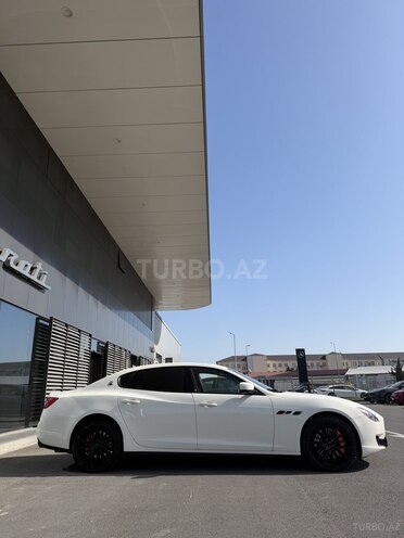Maserati Quattroporte 2013, 133,000 km - 3.8 l - Bakı