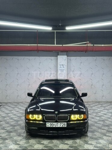 BMW 728-2