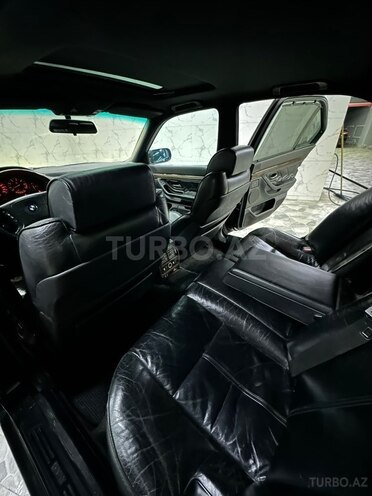BMW 728-10