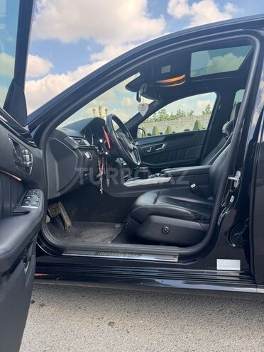 Mercedes E 220-8