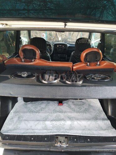 LADA (VAZ) Niva-13