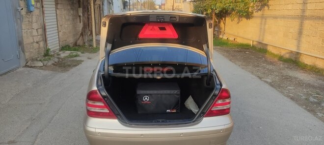 Mercedes C 230 2005, 320,000 km - 1.8 l - Bakı