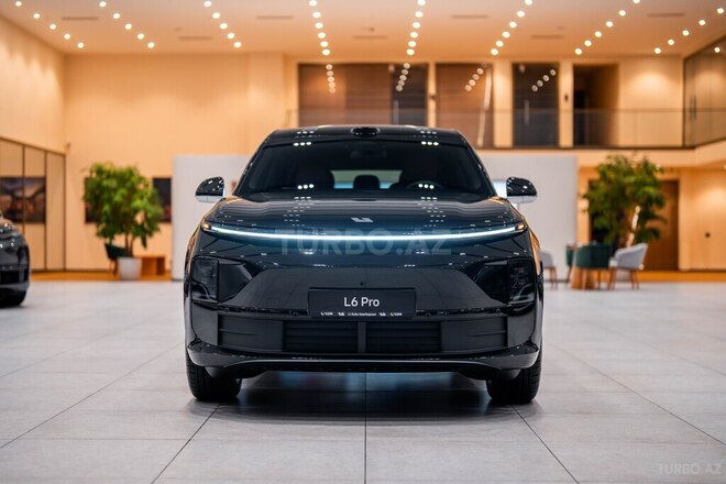 Li Auto L6-8