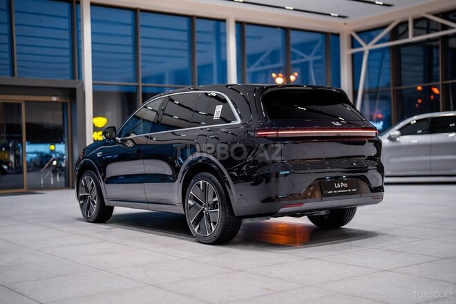 Li Auto L6-2