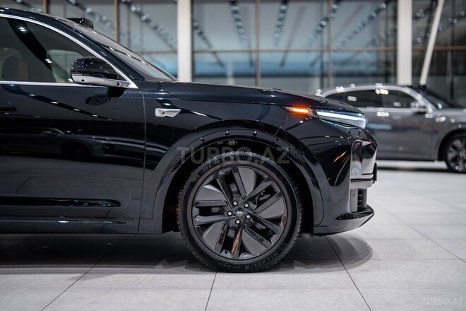 Li Auto L7-4