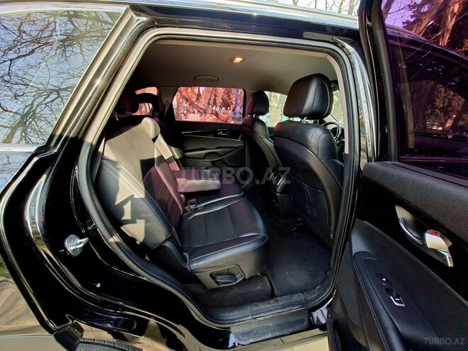 Kia Sorento-15