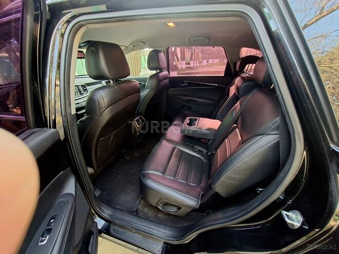 Kia Sorento-14