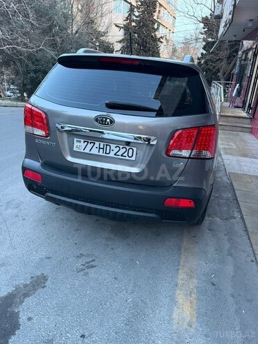 Kia Sorento-11