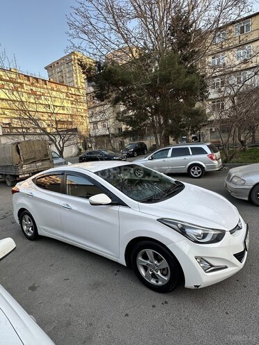 Hyundai Avante 2014, 225,000 km - 1.6 l - Bakı