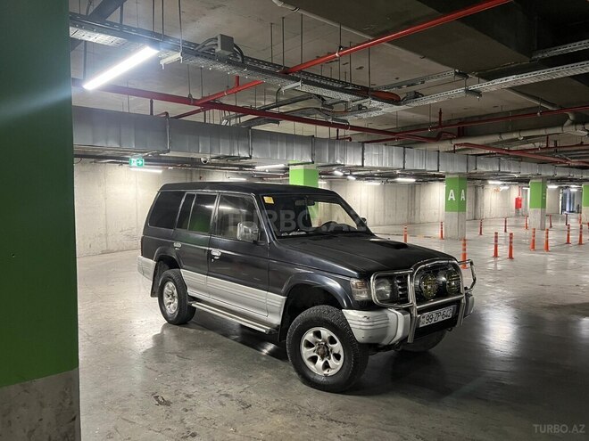 Mitsubishi Pajero 1996, 400,000 km - 2.8 l - Bakı