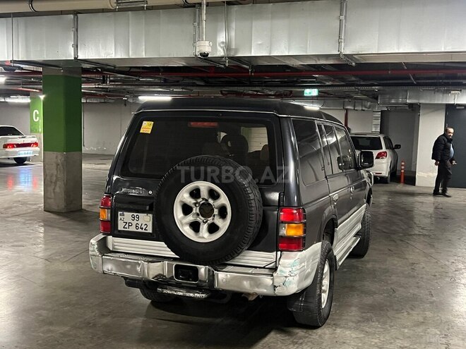 Mitsubishi Pajero 1996, 400,000 km - 2.8 l - Bakı