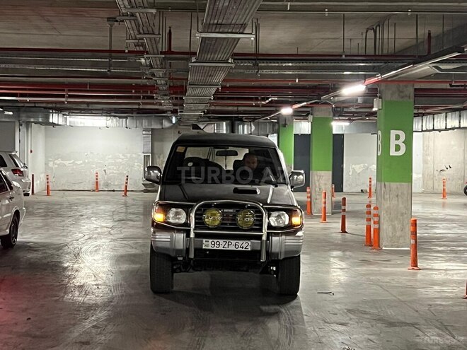 Mitsubishi Pajero 1996, 400,000 km - 2.8 l - Bakı