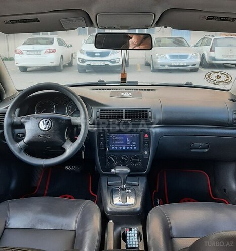 Volkswagen Passat 2004, 355,300 km - 1.8 l - Bakı