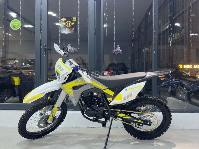 Mikilon Defender H57 250 CC-4