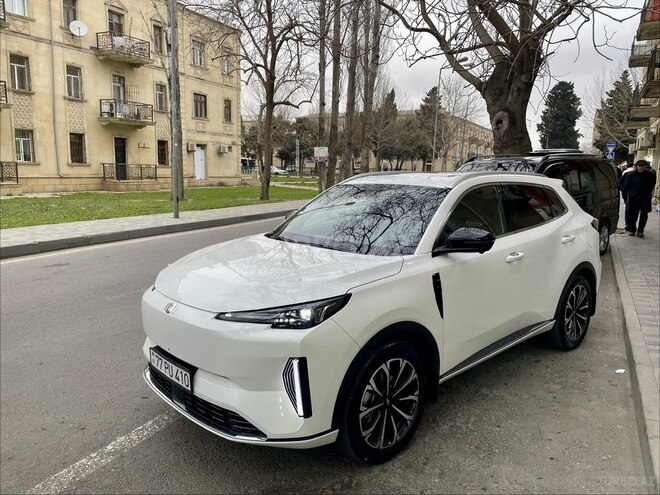 Changan Qiyuan Q05-6