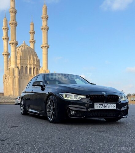 BMW 320-3