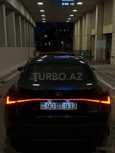 Lexus IS 300-6