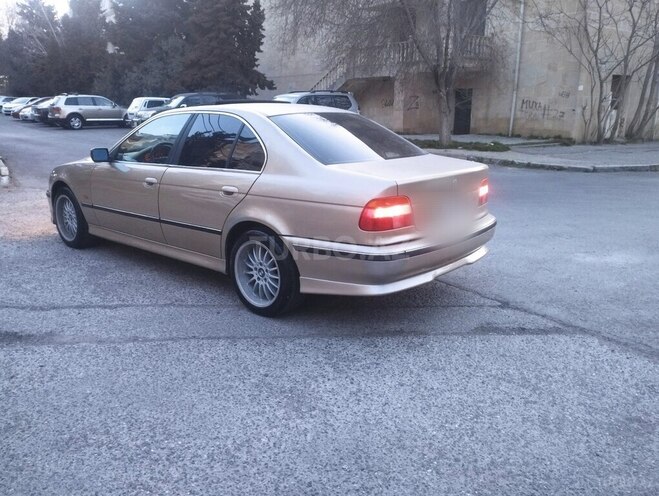 BMW 528 2000, 387,000 km - 2.8 л - Bakı