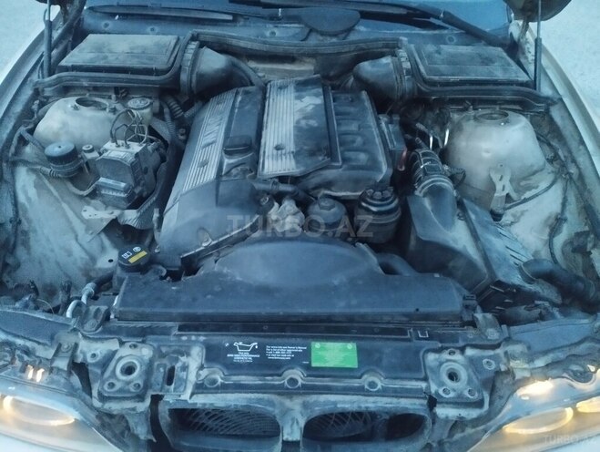 BMW 528 2000, 387,000 km - 2.8 л - Bakı