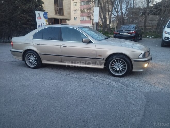 BMW 528 2000, 387,000 km - 2.8 л - Bakı