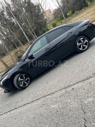 Hyundai Elantra 2021, 136,700 km - 1.6 l - Bakı