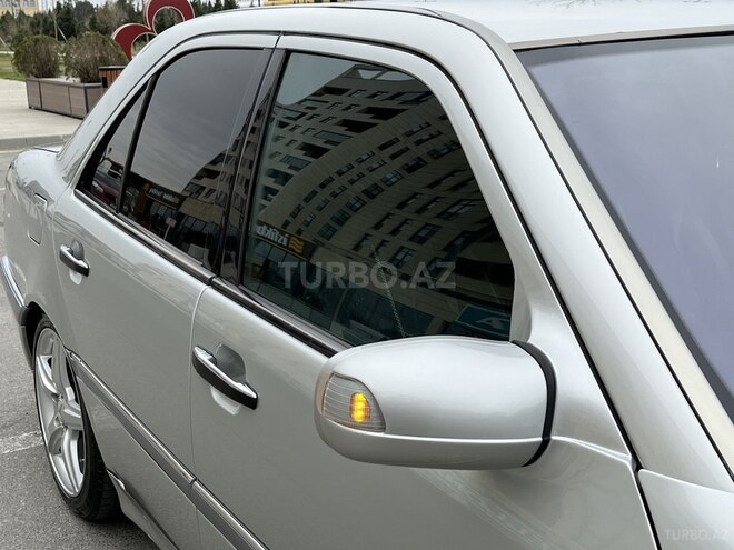 Mercedes C 220 1996, 246,000 km - 2.2 l - Sumqayıt