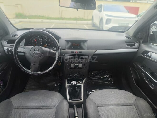 Opel Astra 2006, 395,300 km - 1.3 l - Bakı