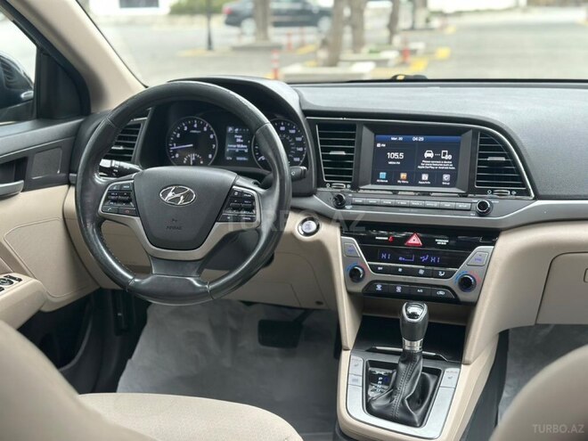 Hyundai Elantra 2016, 125,000 km - 2.0 l - Bakı