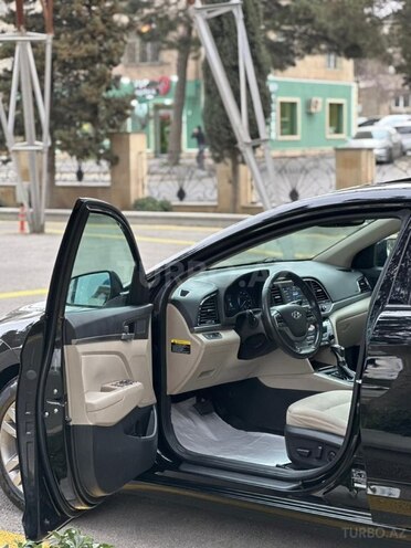 Hyundai Elantra 2016, 125,000 km - 2.0 l - Bakı