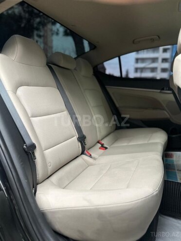 Hyundai Elantra 2016, 125,000 km - 2.0 l - Bakı