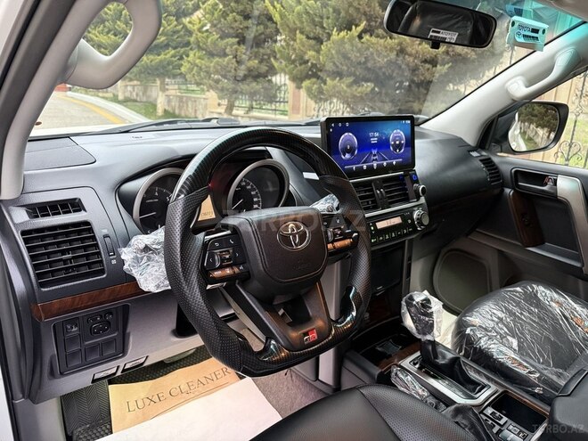 Toyota Land Cruiser Prado 2010, 168,000 km - 2.7 л - Bakı