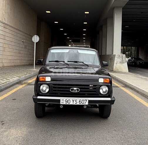 LADA (VAZ) Niva-1