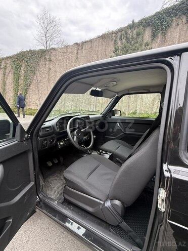 LADA (VAZ) Niva-4