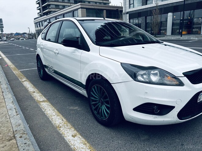 Ford Focus-2