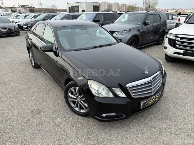 Mercedes E 220-4