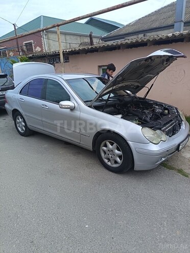 Mercedes C 200 2000, 160,000 km - 2.2 л - Bakı