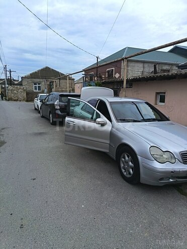 Mercedes C 200 2000, 160,000 km - 2.2 л - Bakı