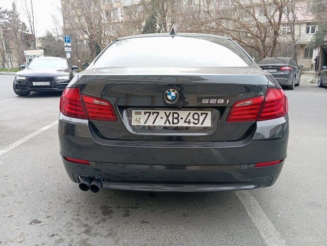 BMW 528 2011, 201,000 km - 2.0 л - Bakı