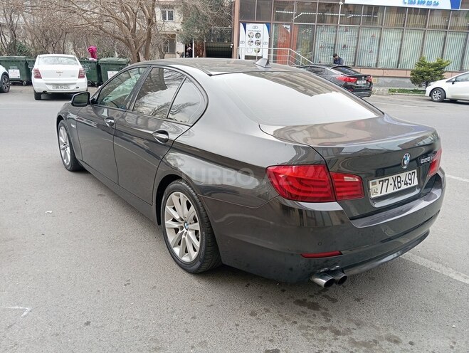 BMW 528 2011, 201,000 km - 2.0 л - Bakı