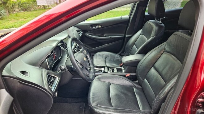 Chevrolet Cruze-9