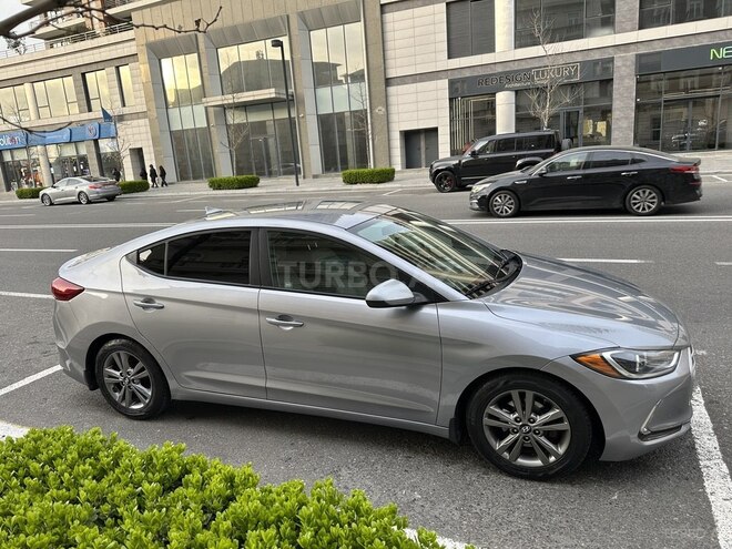 Hyundai Elantra 2017, 222,089 km - 2.0 л - Bakı