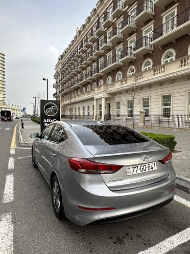 Hyundai Elantra 2017, 222,089 km - 2.0 л - Bakı